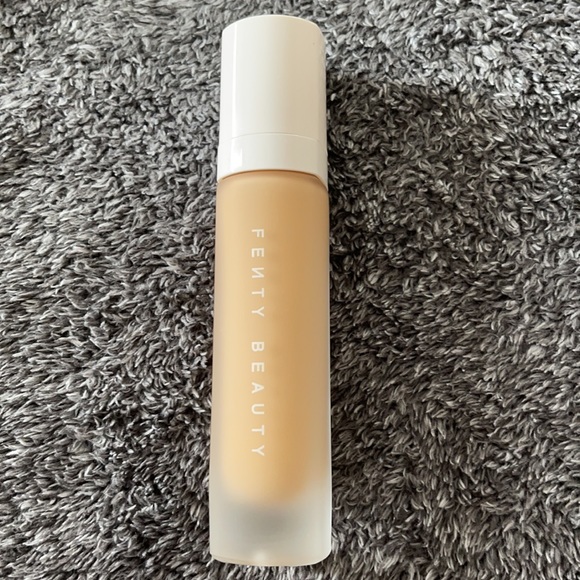 Pro Filt’r Soft Matte 240 Liquid Foundation - Picture 4 of 4